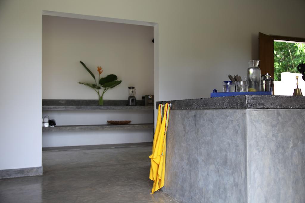 Sri Devi Retreat Villa Unawatuna Room photo